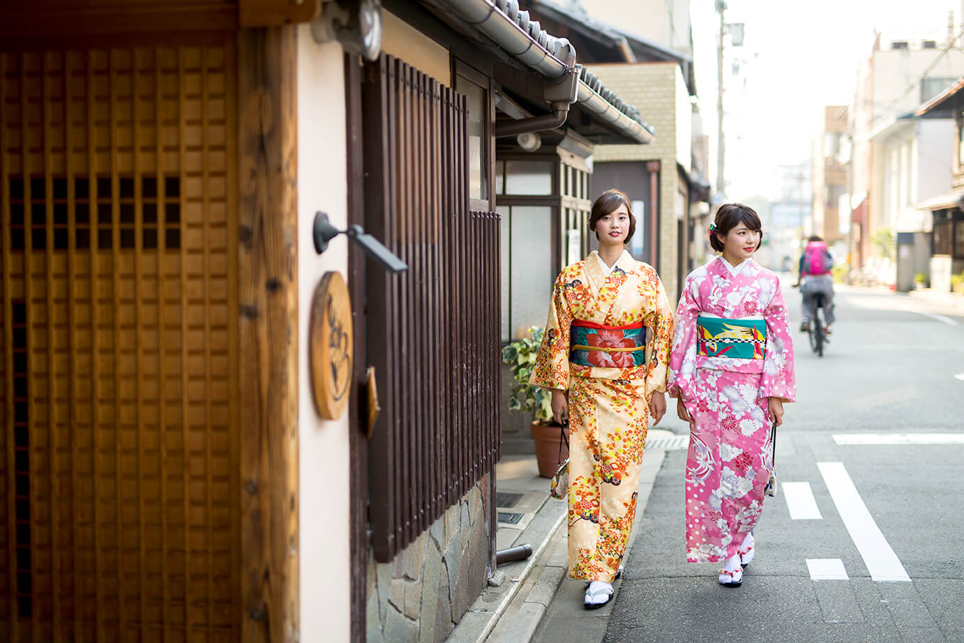 Kyoto's kimono rental shop Yumeyakata is offering a winter discount  campaign, MOSHI MOSHI NIPPON