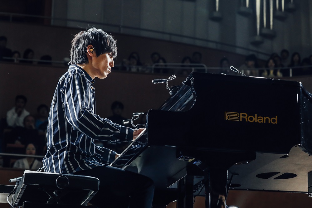 Hiroyuki Sawano S First Solo Performance In Shanghai A Roaring Success Moshi Moshi Nippon もしもしにっぽん