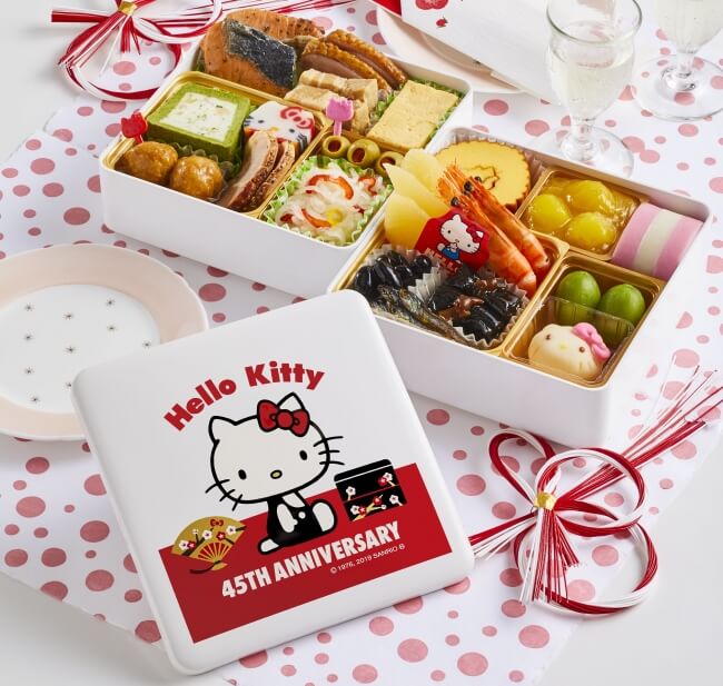 Pre-Order Tokyo Disney Resort Lunch Box BENTO Mickey Minnie
